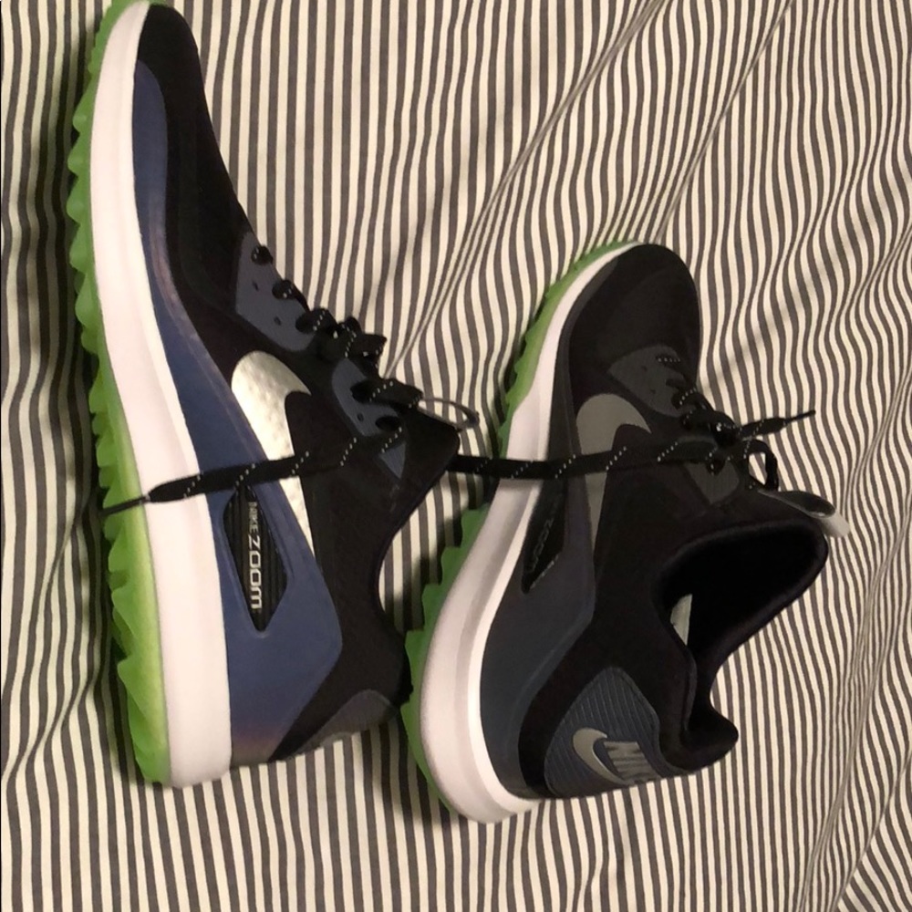 Nike Golf Shoes. Size 11